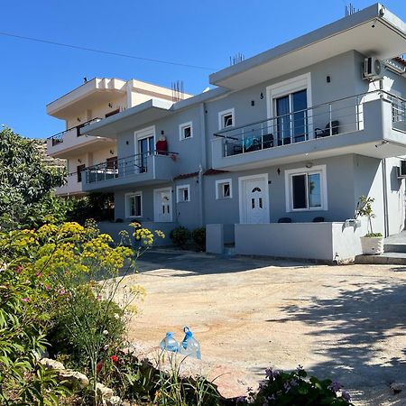 Eri Rooms Sarandë Exteriör bild