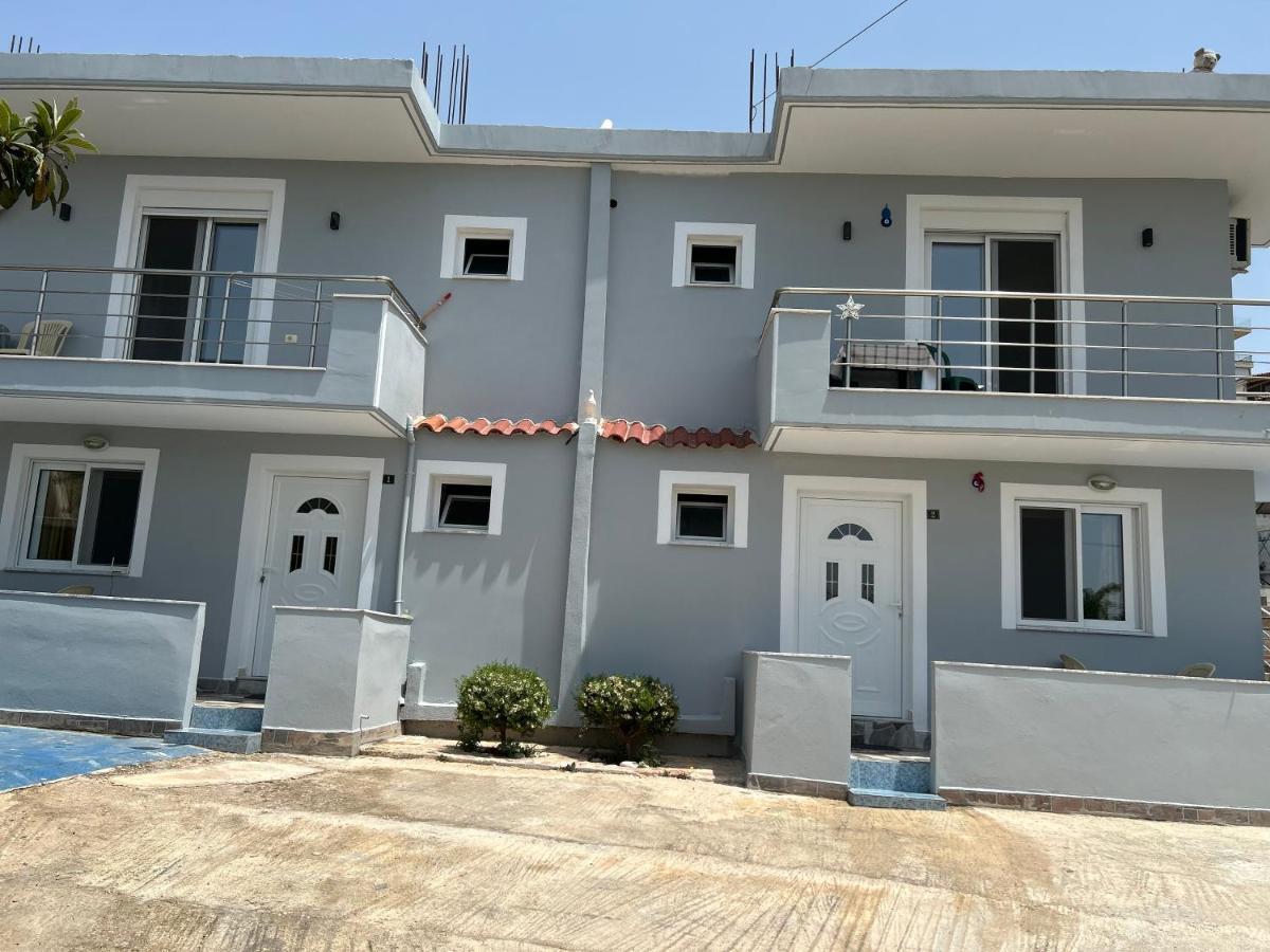 Eri Rooms Sarandë Exteriör bild