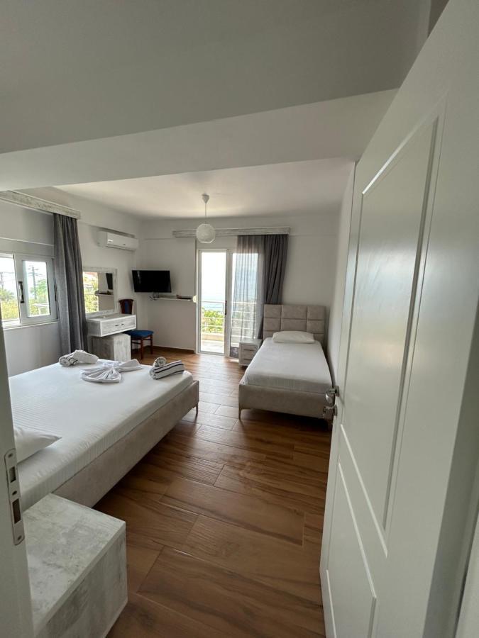 Eri Rooms Sarandë Exteriör bild