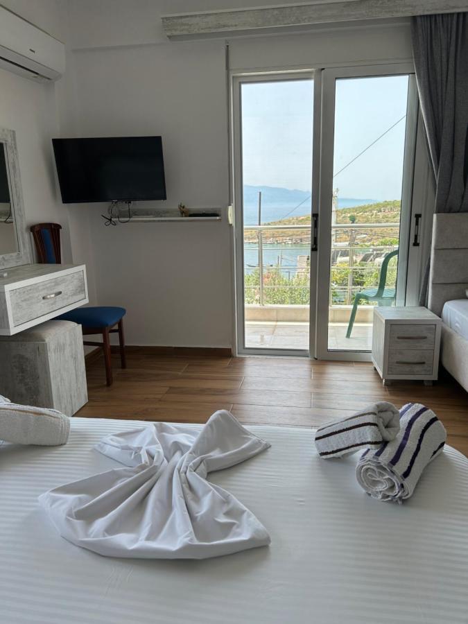 Eri Rooms Sarandë Exteriör bild