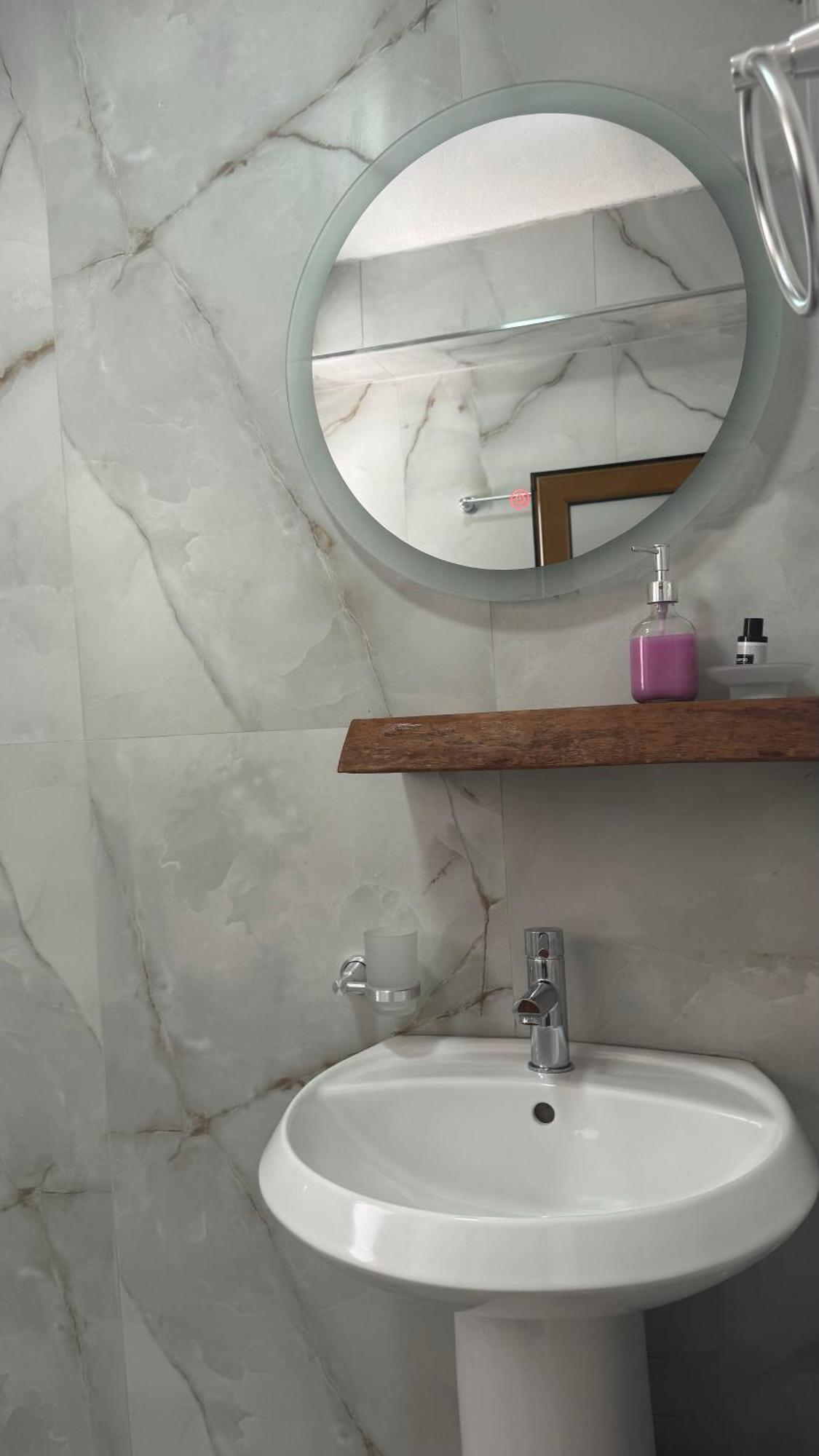 Eri Rooms Sarandë Exteriör bild